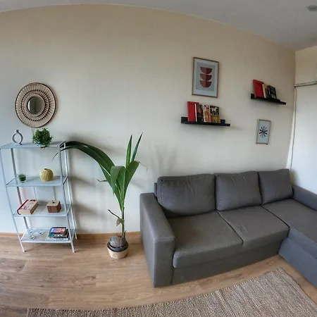 By The Cathedral, 1 Bed Flat Daire